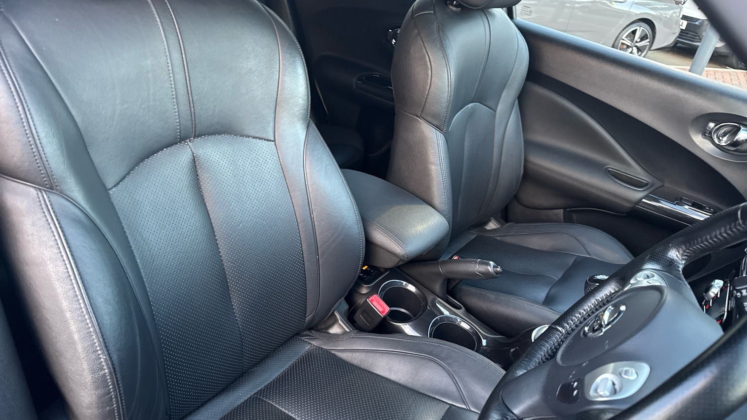 Used Nissan Juke 2017 for sale - 76647059: Photo 42