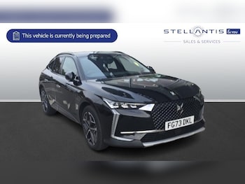 DS Automobiles - DS 4