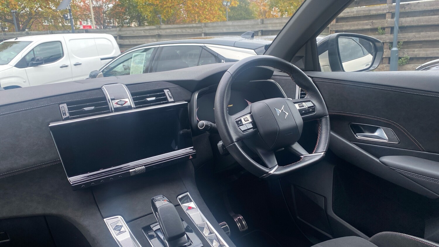 Used DS Automobiles DS 7 2025 for sale - 76574439: Photo 11