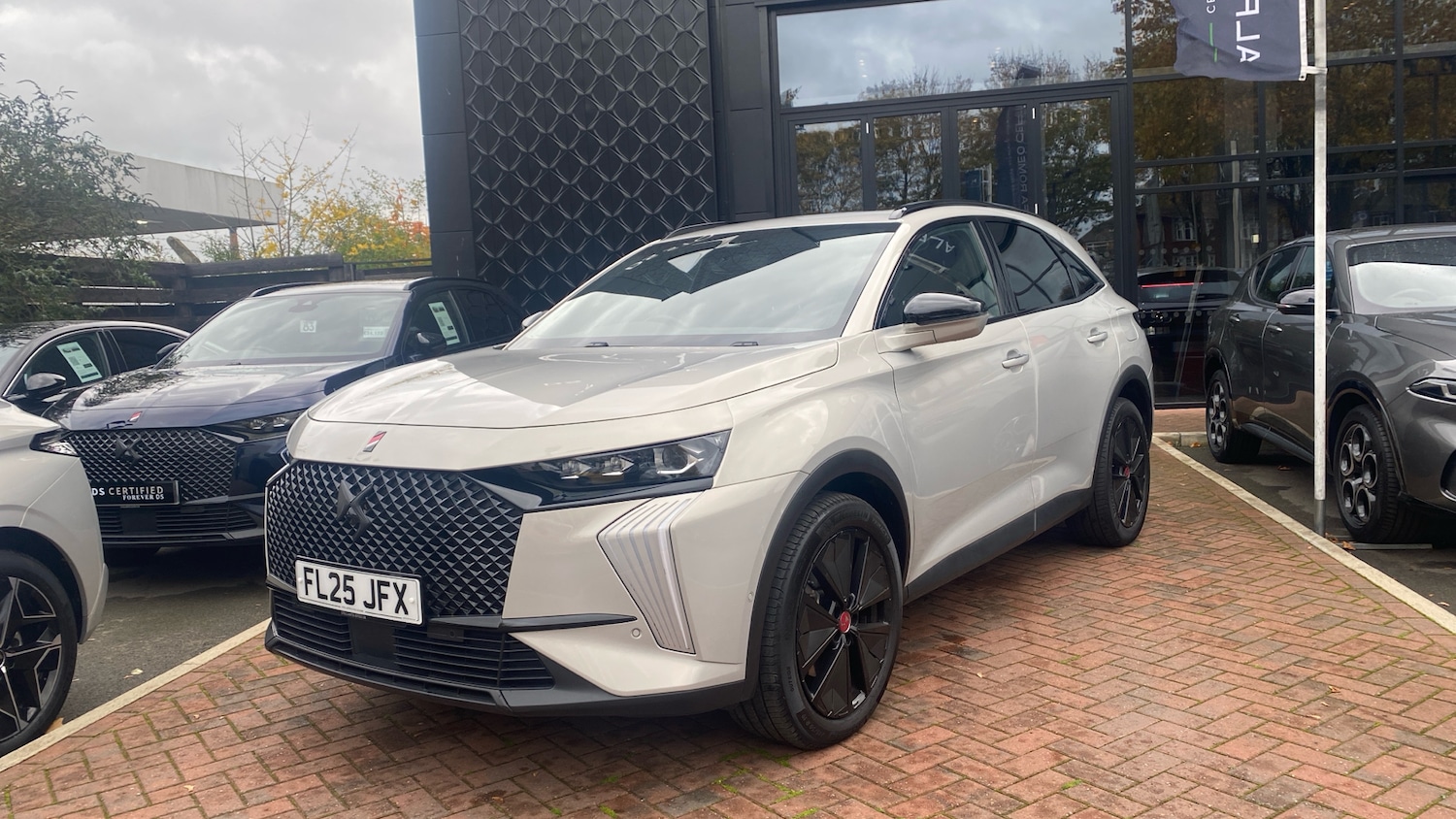 Used DS Automobiles DS 7 2025 for sale - 76574439: Photo 7