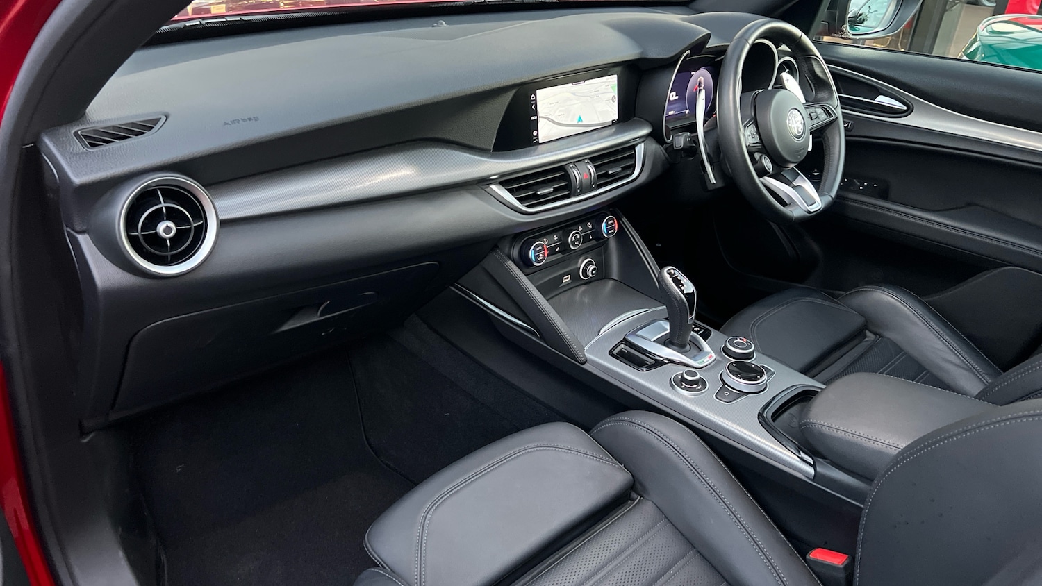 Used Alfa Romeo Stelvio 2023 for sale - 76260904: Photo 12