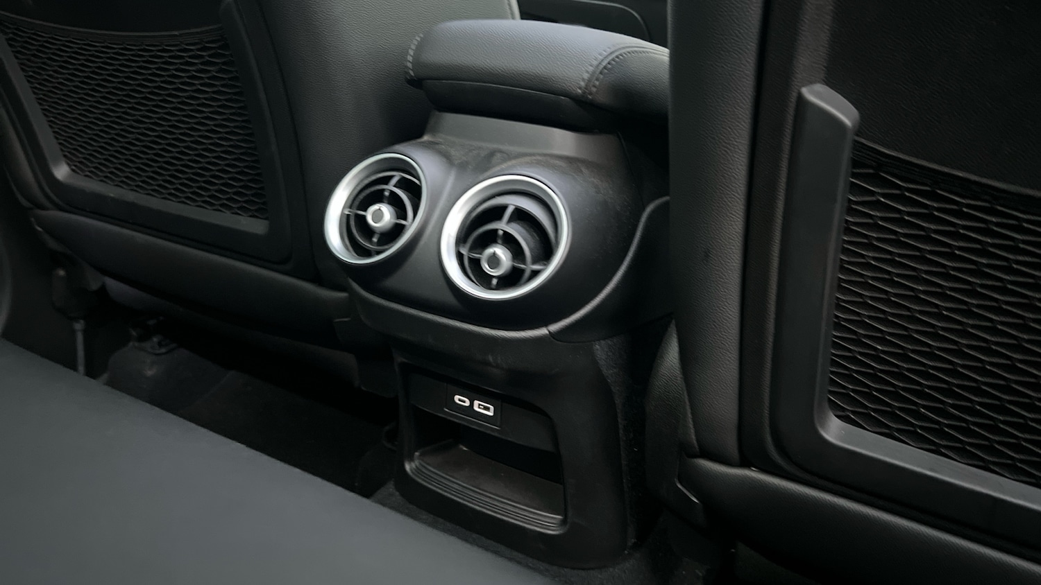 Used Alfa Romeo Stelvio 2023 for sale - 76260904: Photo 36