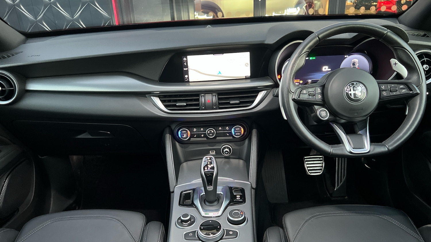 Used Alfa Romeo Stelvio 2023 for sale - 76260904: Photo 4