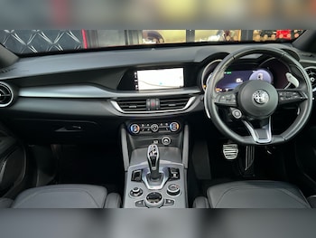 Used Alfa Romeo Stelvio 2023 for sale - 76260904: Photo