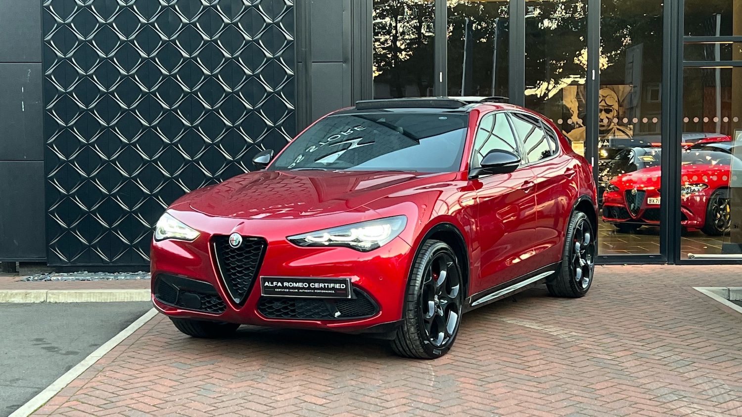Used Alfa Romeo Stelvio 2023 for sale - 76260904: Photo 7