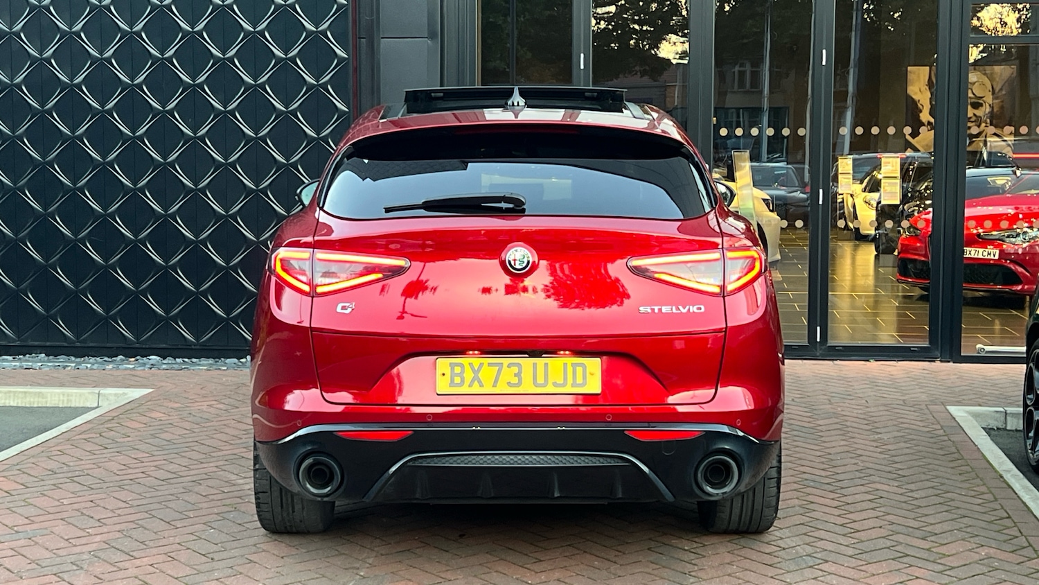 Used Alfa Romeo Stelvio 2023 for sale - 76260904: Photo 9