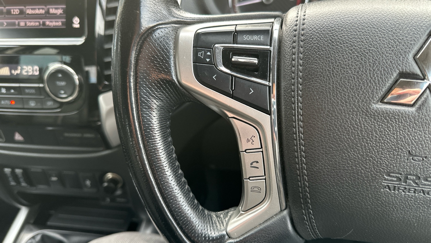 Used Mitsubishi L200 2018 for sale - 76744074: Photo 23