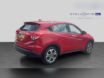 Used Honda HR-V 2017 for sale - 78637428: Photo