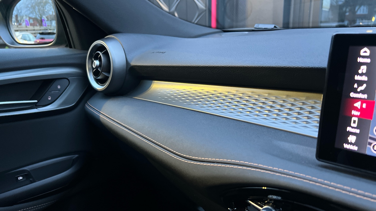 Used Alfa Romeo Tonale 2024 for sale - 77659660: Photo 38