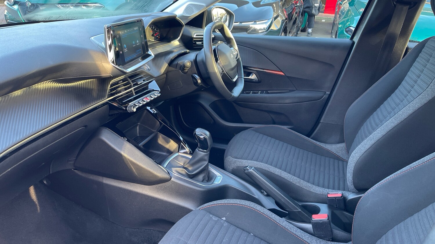 Used Peugeot 208 2022 for sale - 76241105: Photo 12