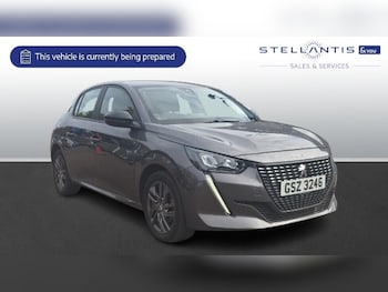 Peugeot - 208
