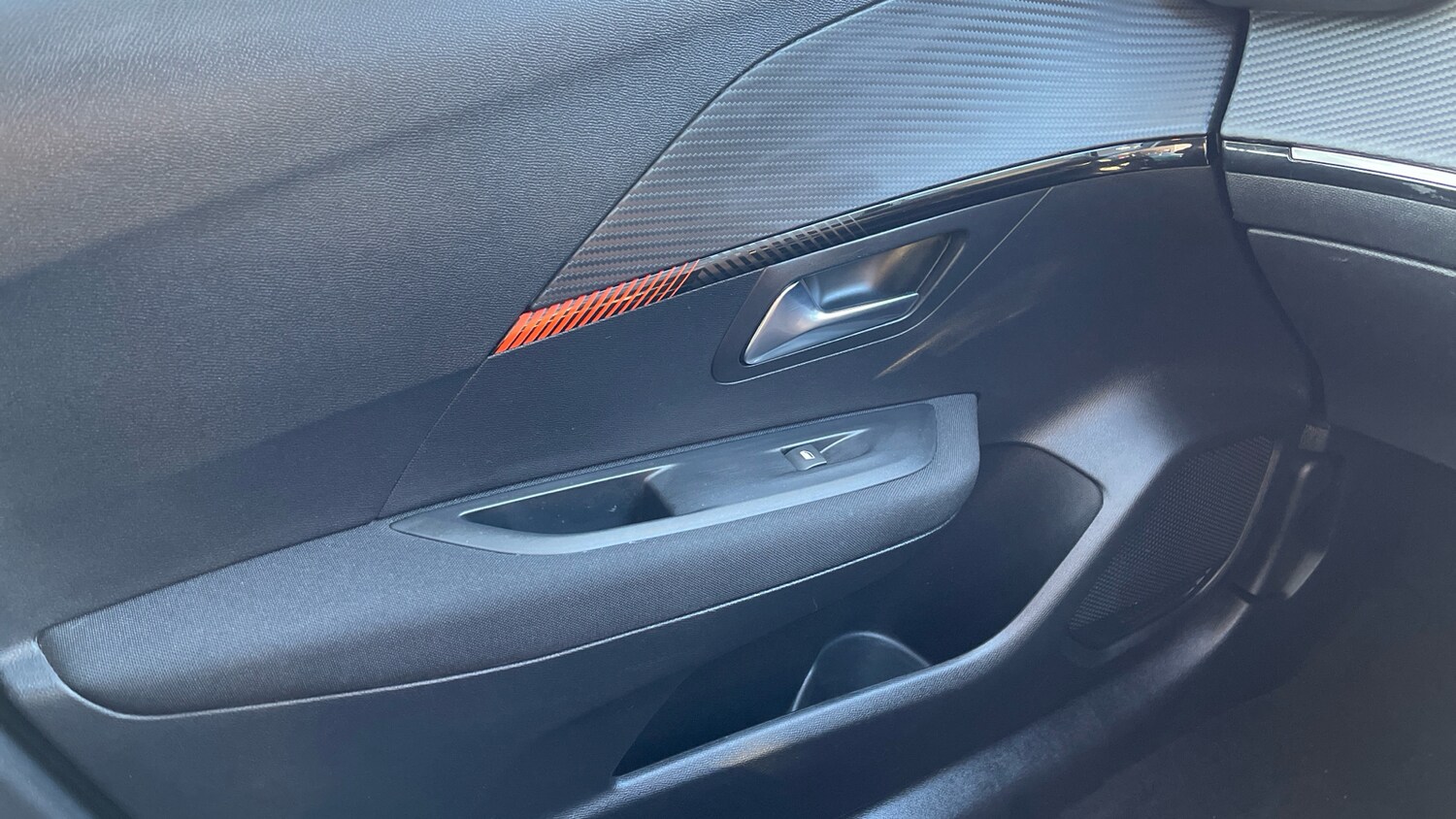 Used Peugeot 208 2022 for sale - 76241105: Photo 22