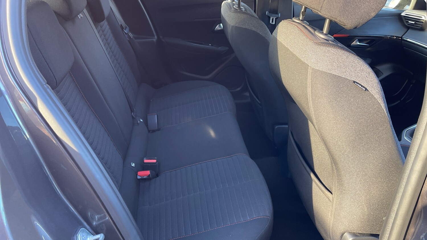 Used Peugeot 208 2022 for sale - 76241105: Photo 33