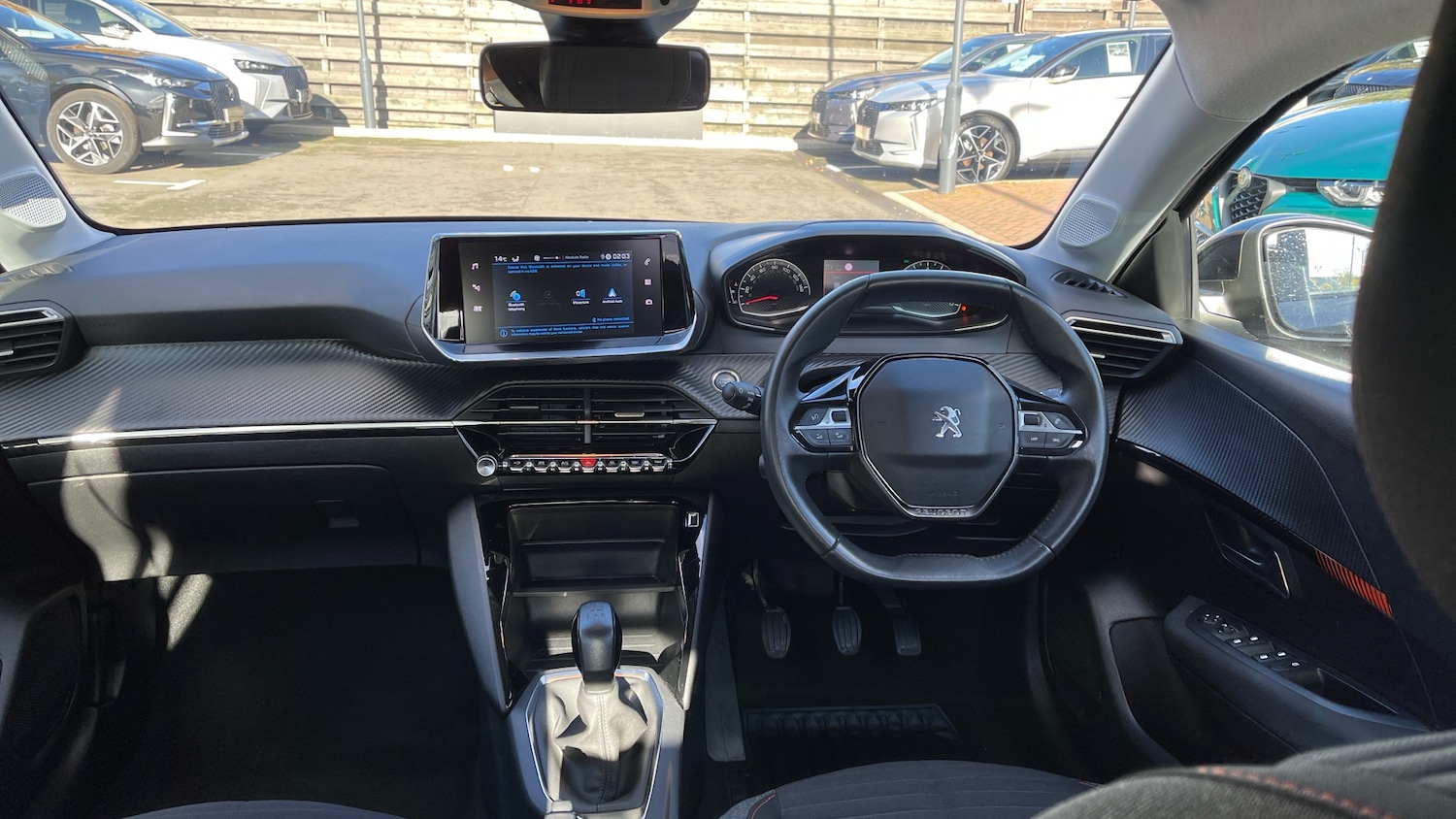 Used Peugeot 208 2022 for sale - 76241105: Photo 4