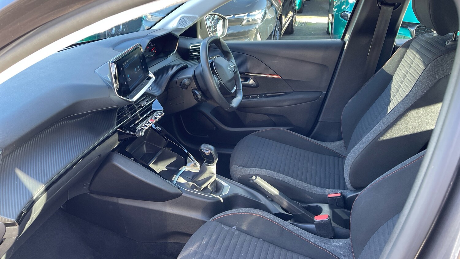 Used Peugeot 208 2022 for sale - 76241105: Photo 42