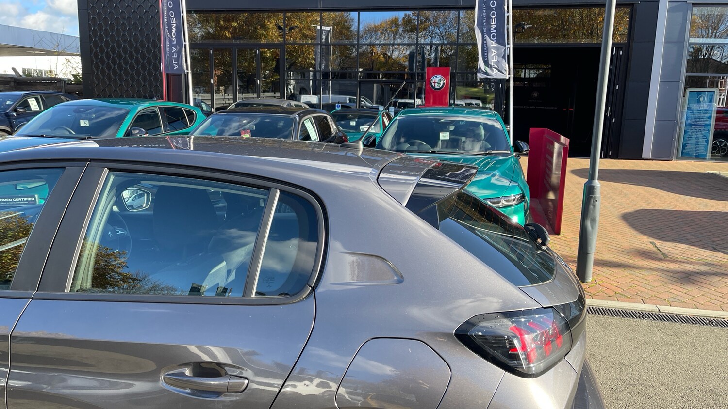 Used Peugeot 208 2022 for sale - 76241105: Photo 43