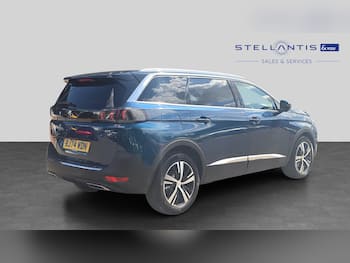 Used Peugeot 5008 2024 for sale - 79578064: Photo