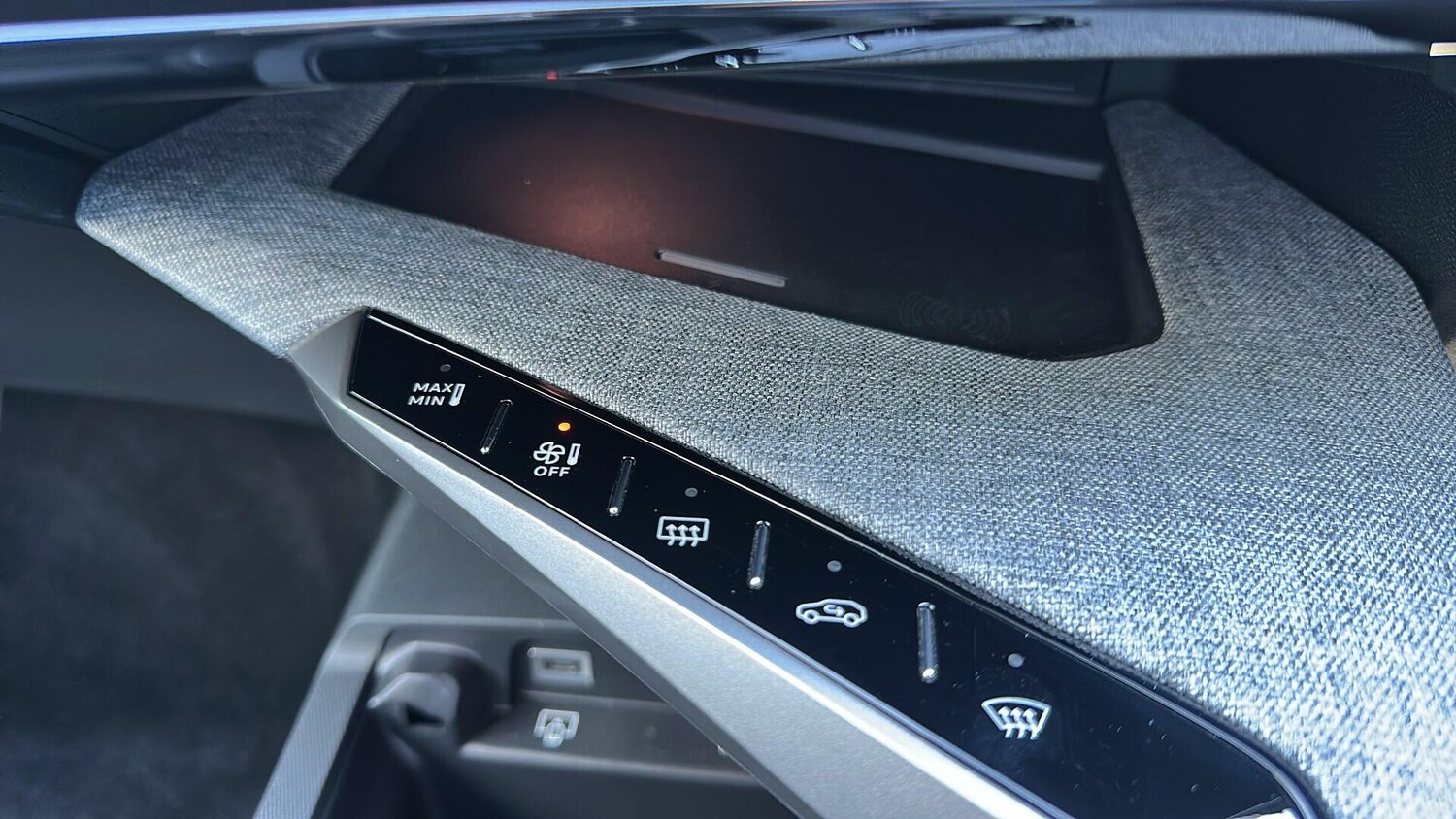 Used Peugeot 3008 2025 for sale - 78158075: Photo 23