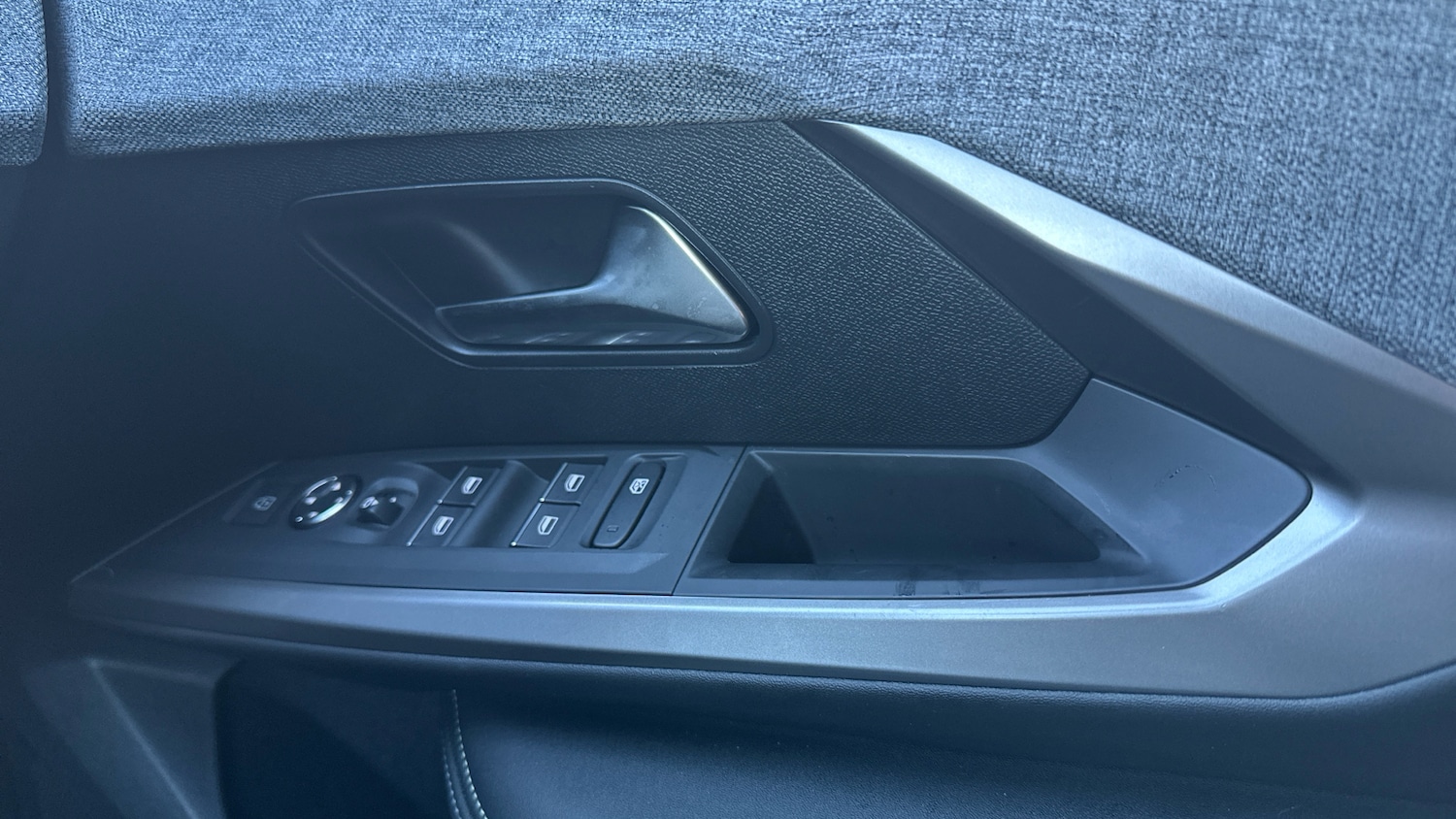 Used Peugeot 5008 2025 for sale - 76690670: Photo 22