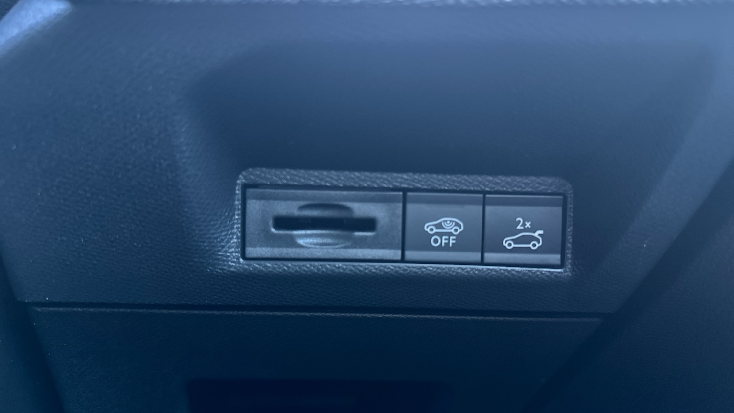 Used Peugeot 5008 2025 for sale - 76690670: Photo 34