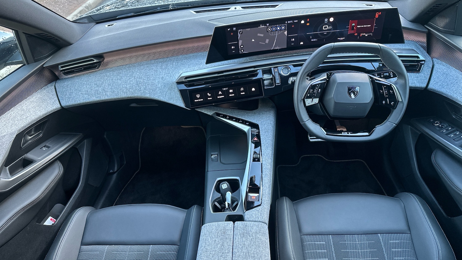 Used Peugeot 5008 2025 for sale - 76690670: Photo 4