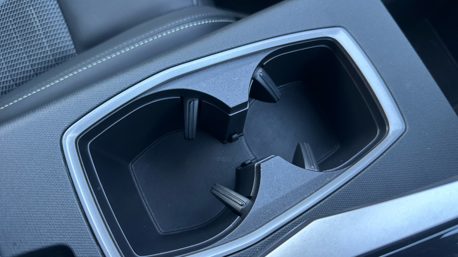 Used Peugeot 5008 2025 for sale - 76690670: Photo 40