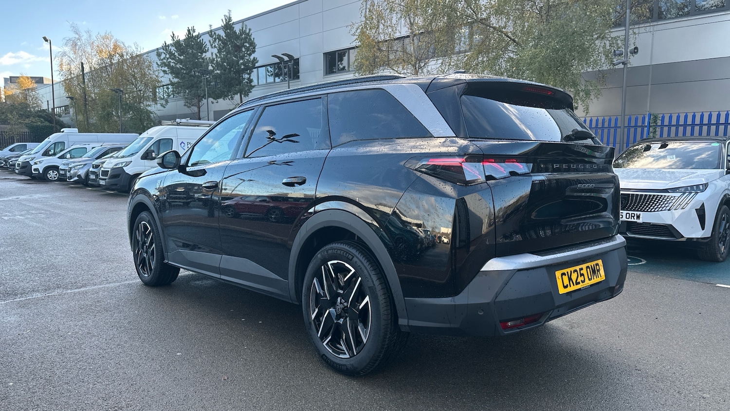 Used Peugeot 5008 2025 for sale - 76690670: Photo 5