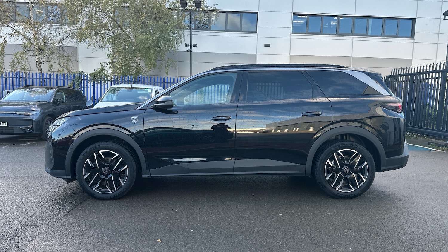 Used Peugeot 5008 2025 for sale - 76690670: Photo 6