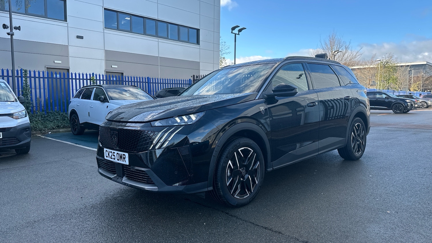 Used Peugeot 5008 2025 for sale - 76690670: Photo 7