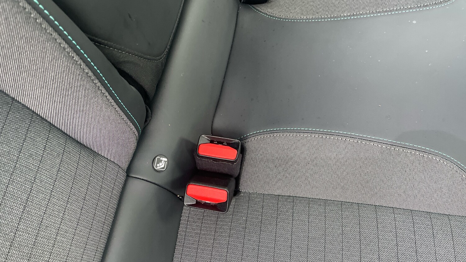 Used Peugeot 2008 2021 for sale - 76914383: Photo 35