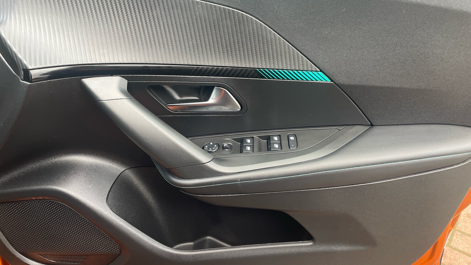 Used Peugeot 2008 2021 for sale - 76914383: Photo 40