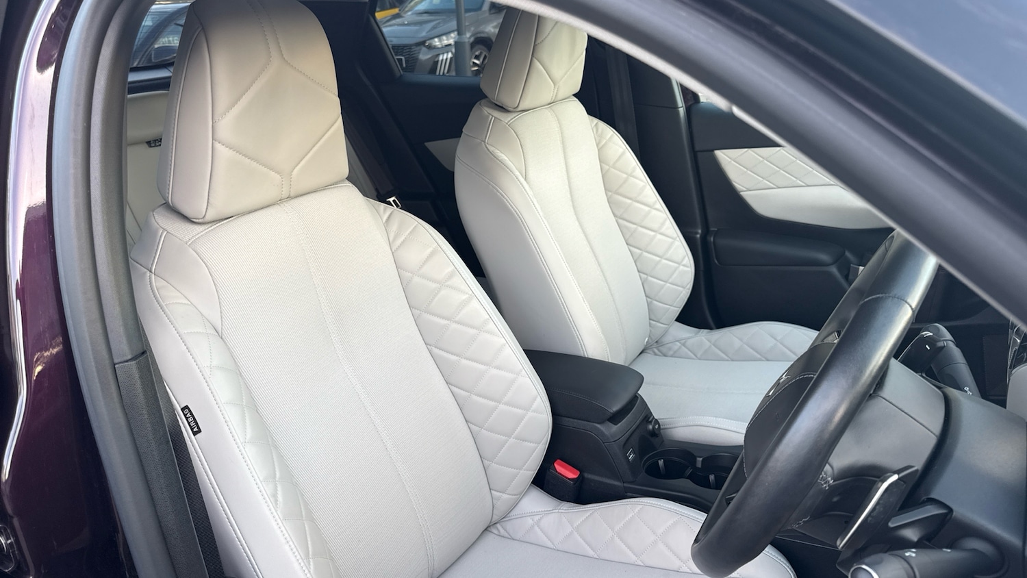 Used DS Automobiles DS 3 Crossback 2021 for sale - 77218091: Photo 43