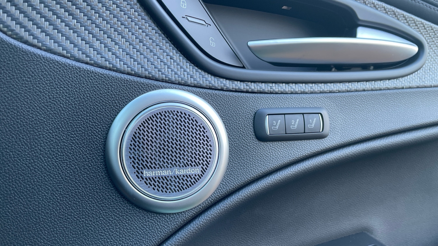 Used Alfa Romeo Stelvio 2025 for sale - 77110095: Photo 21