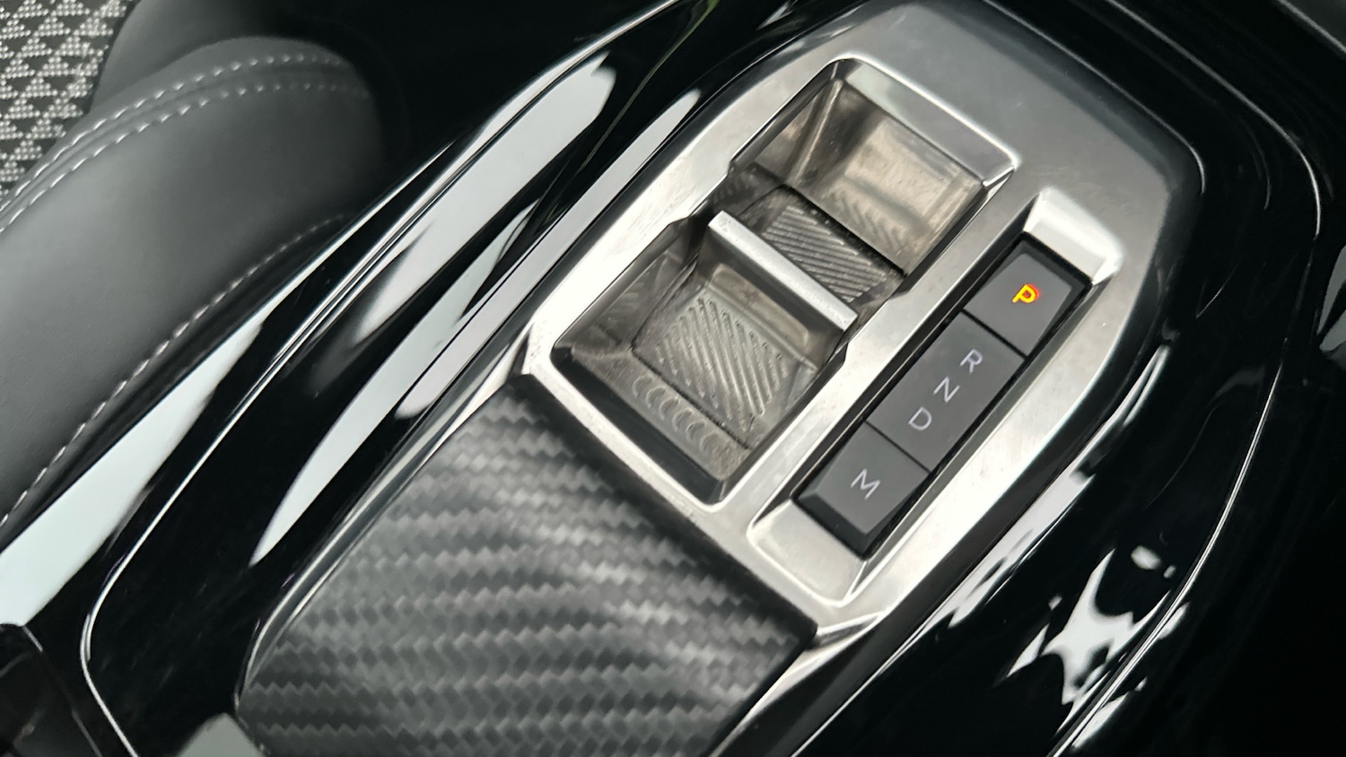 Used Peugeot 208 2022 for sale - 76597617: Photo 20