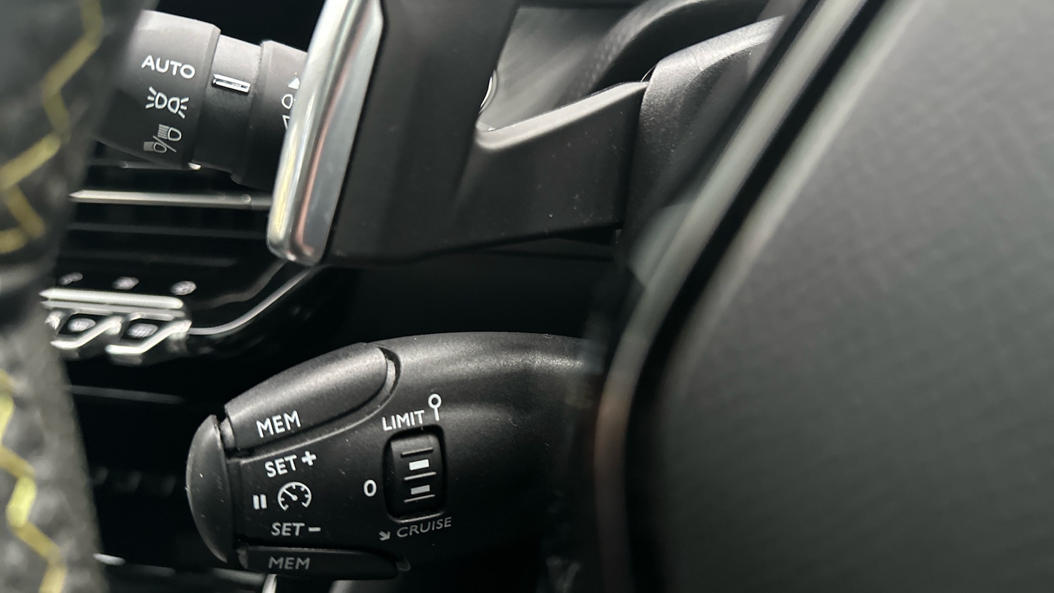 Used Peugeot 208 2022 for sale - 76597617: Photo 27