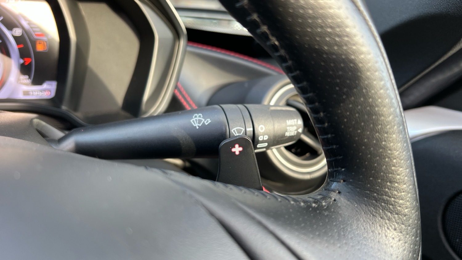 Used Alfa Romeo 4C 2017 for sale - 75950521: Photo 31