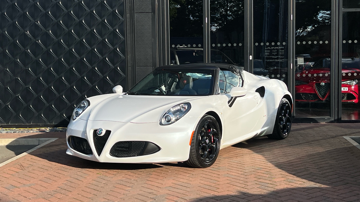 Used Alfa Romeo 4C 2017 for sale - 75950521: Photo 7