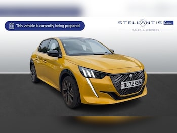 Peugeot - 208