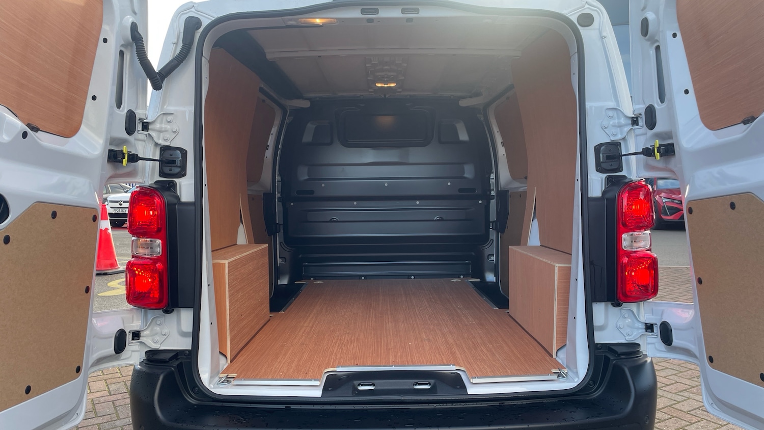 Used Peugeot Expert 2024 for sale - 77239183: Photo 20