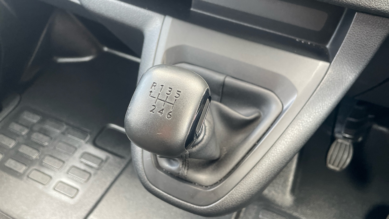 Used Peugeot Expert 2024 for sale - 77239183: Photo 21