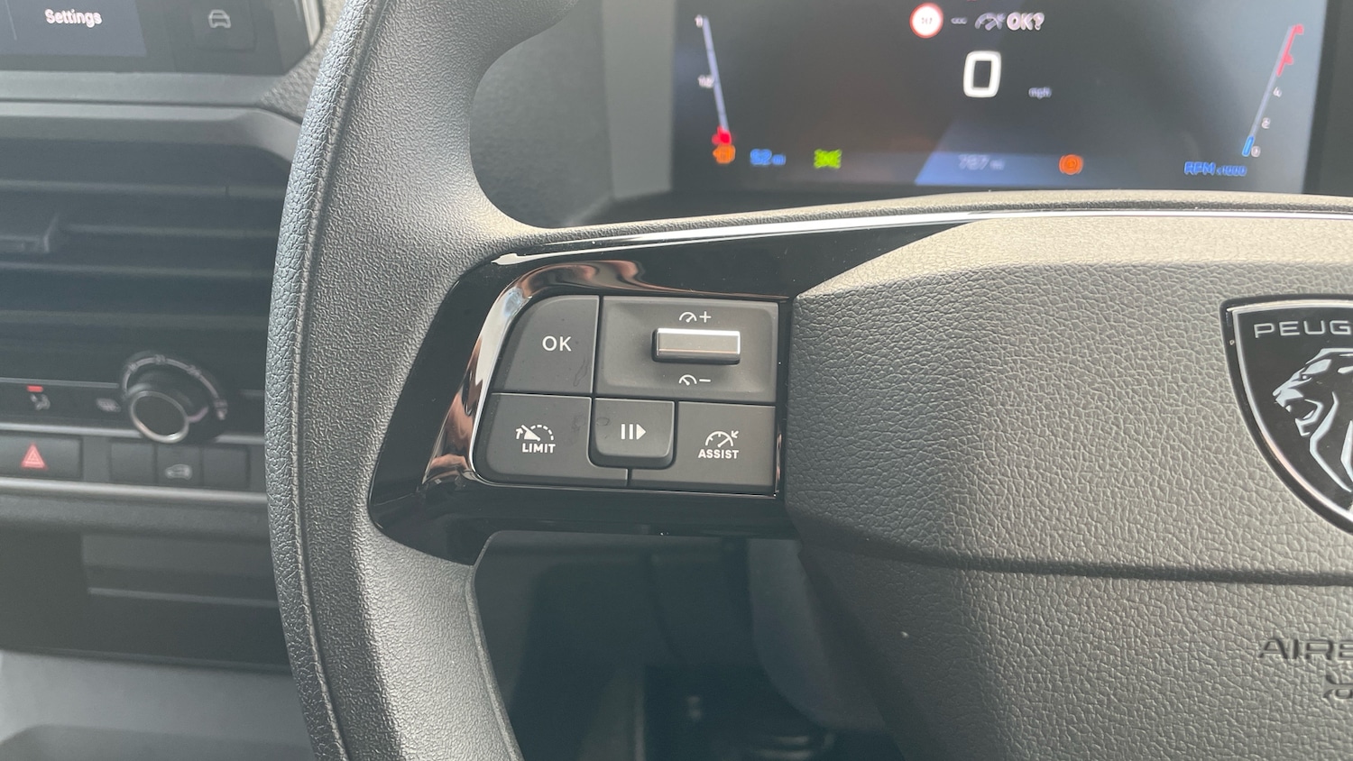 Used Peugeot Expert 2024 for sale - 77239183: Photo 24