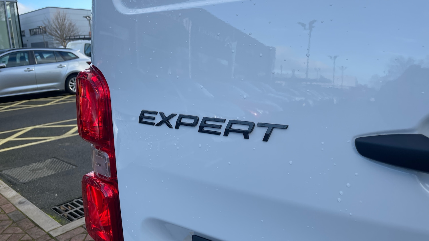 Used Peugeot Expert 2024 for sale - 77239183: Photo 41