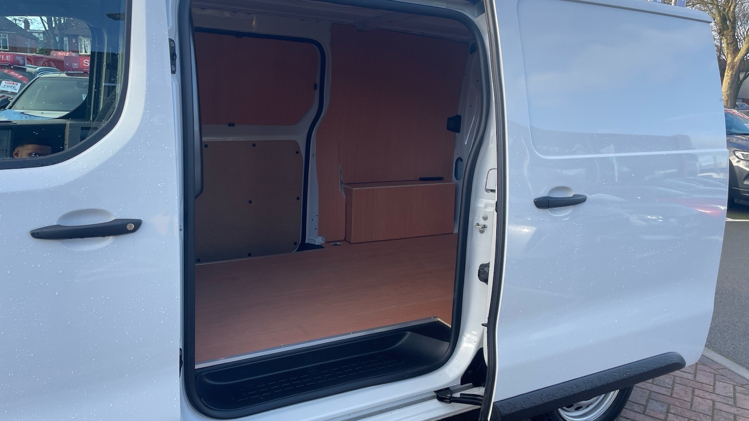 Used Peugeot Expert 2024 for sale - 77239183: Photo 45