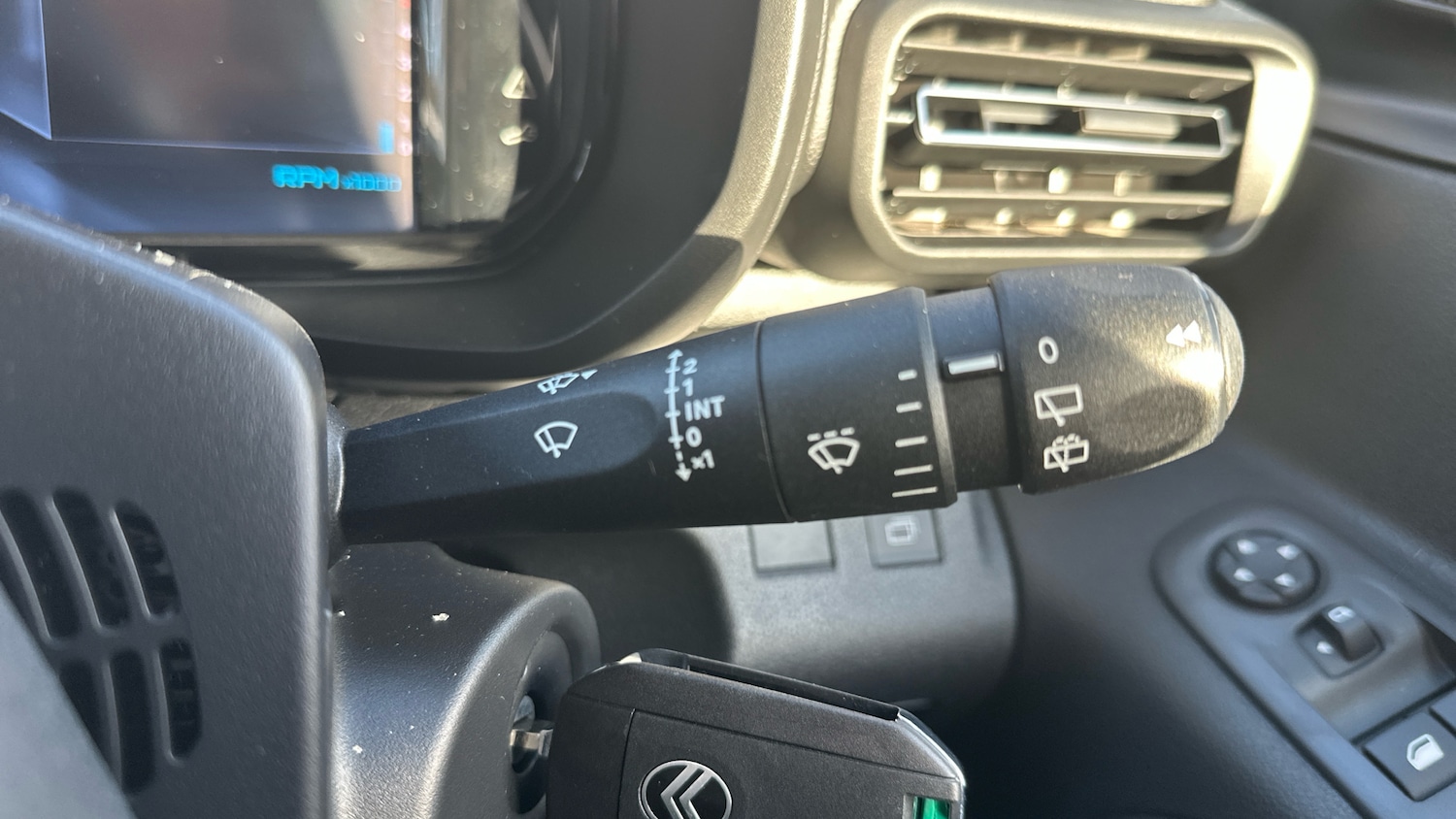 Used Citroen Berlingo 2024 for sale - 76772592: Photo 28