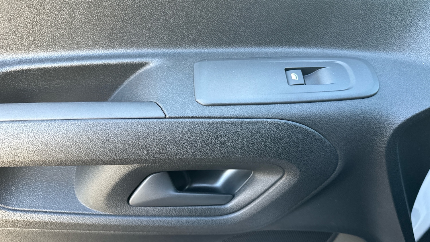 Used Citroen Berlingo 2024 for sale - 76772592: Photo 41