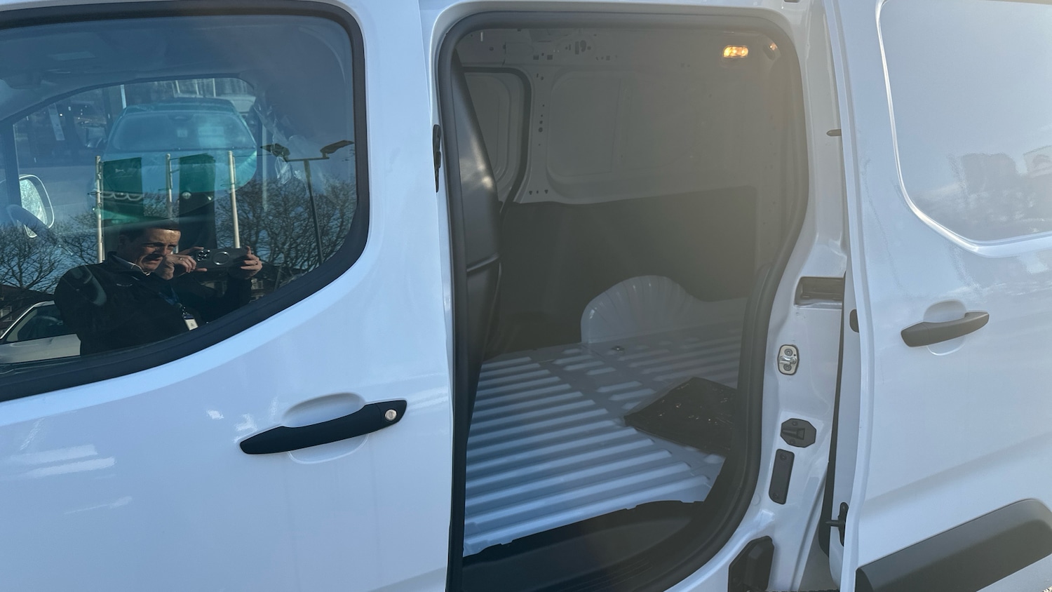 Used Citroen Berlingo 2024 for sale - 76772592: Photo 50