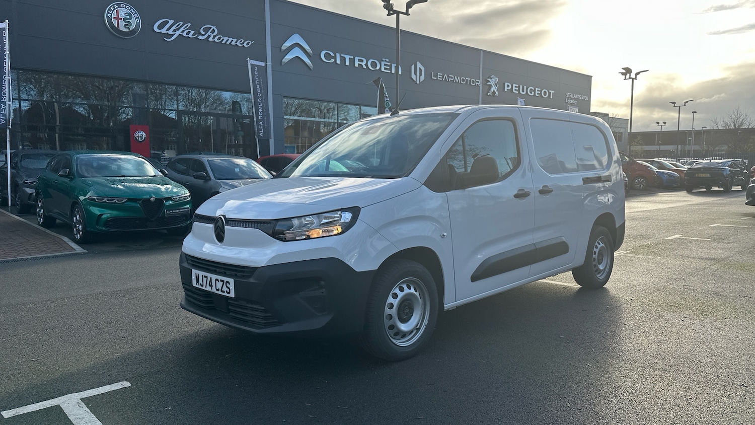 Used Citroen Berlingo 2024 for sale - 76772592: Photo 7