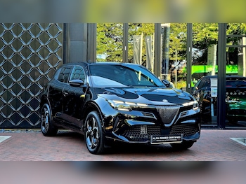 Used Alfa Romeo Junior 2025 for sale - 75840840: Photo
