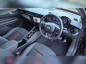 Used Alfa Romeo Junior 2025 for sale - 75840840: Photo