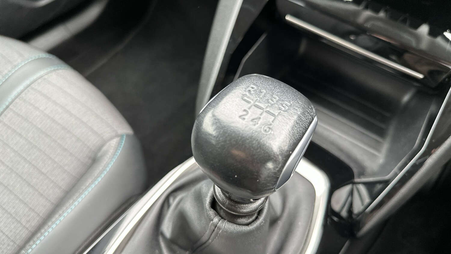 Used Peugeot 2008 2021 for sale - 76338258: Photo 20